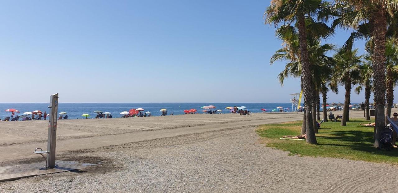 Casa 1ª Linea Paseo Maritimo Torre Del Mar Apartment Екстериор снимка