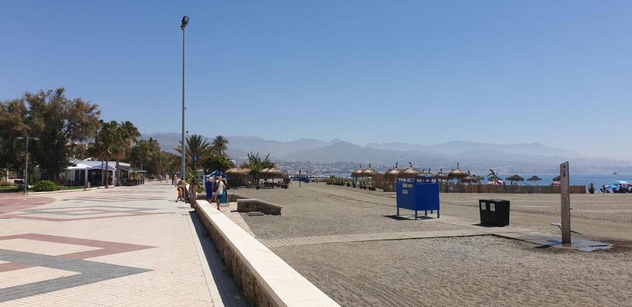 Casa 1ª Linea Paseo Maritimo Torre Del Mar Apartment Екстериор снимка